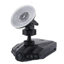 Încarcă imaginea în vizualizatorul Galerie, NOU - Camera De Filmat Auto Cu Monitor 2.5 inch, Pliabil, Inregistrare HD, Difuzor si Microfon Integrate + Card 32 GB CADOU
