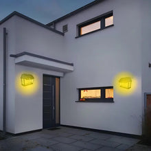 Încarcă imaginea în vizualizatorul Galerie, NOU -Lampa Solara De Perete Cu 3 Becuri LED, Cu Senzor de Miscare si Lumina, 3 Moduri de Iluminare, Rezistenta la Apa