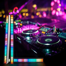 Încarcă imaginea în vizualizatorul Galerie, - Dispozitiv muzical de luminare cu afisaj LED Alphaone RGB