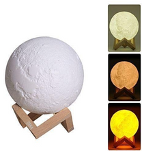 Încarcă imaginea în vizualizatorul Galerie, - Lampă de veghe cu umidificator, Luna Moon 3D, 880 ml + Cadou un ulei esențial aromaterapie 10ml