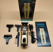 Încarcă imaginea în vizualizatorul Galerie, Masina profesionala de tuns VGR V-927, USB, 5W