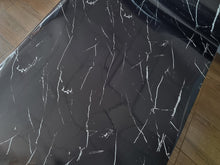 Încarcă imaginea în vizualizatorul Galerie, Folie Autocolant Marmura Neagra Autoadeziva Pentru Mobilier Si Bucatarie