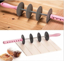 Încarcă imaginea în vizualizatorul Galerie, Set 2 piese pentru modelarea aluatului