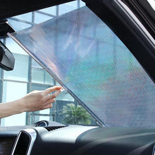 Încarcă imaginea în vizualizatorul Galerie, NOU - Parasolar Auto Tip Perdea, Universal, Pentru Casa Si Masina, Retractabil, Cu Fixare Prin Ventuze, 58x125 cm
