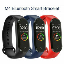 Încarcă imaginea în vizualizatorul Galerie, NOU - Bratara Fitness M4 , Compatibila Android si IOS, Rezistenta La Apa Ip67
