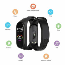 Încarcă imaginea în vizualizatorul Galerie, NOU - Bratara Fitness M5 , Compatibila Android si IOS, Rezistenta La Apa Ip67
