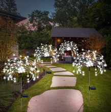 Încarcă imaginea în vizualizatorul Galerie, NOU - Set De 2 Lampi Solare, Tip Artificii, 8 Moduri De Iluminare, Rezistente la Intemperii, 120 LED

