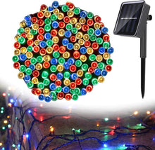 Încarcă imaginea în vizualizatorul Galerie, NOU - Instalatie De Craciun, Cu Incarcare Solara, 200 LED, Multicolor, 20 m
