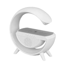 Încarcă imaginea în vizualizatorul Galerie, NOU - Statie 3 in 1 cu Lumina Ambientala RGB, Boxa Bluetooth si Incarcare Wireless Pentru Telefon, Alb

