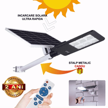 Încarcă imaginea în vizualizatorul Galerie, NOU - Lampa Solara Cu Stalp Metalic, Iluminare Puternica, 300W, Control Din Telecomanda, Rezistent La Intemperii
