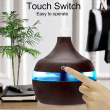 Încarcă imaginea în vizualizatorul Galerie, NOU - Difuzor Aromaterapie Cu Ultrasunete Si Umidificator Cu LED, 300 ml, Wenge + 12 uleiuri CADOU
