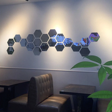 Încarcă imaginea în vizualizatorul Galerie, Oglinda Design Hexagon Silver - Oglinzi Decorative Acrilice  - Diagonala 14cm - SET 11 bucati
